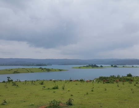 Golf Course, Umrongso